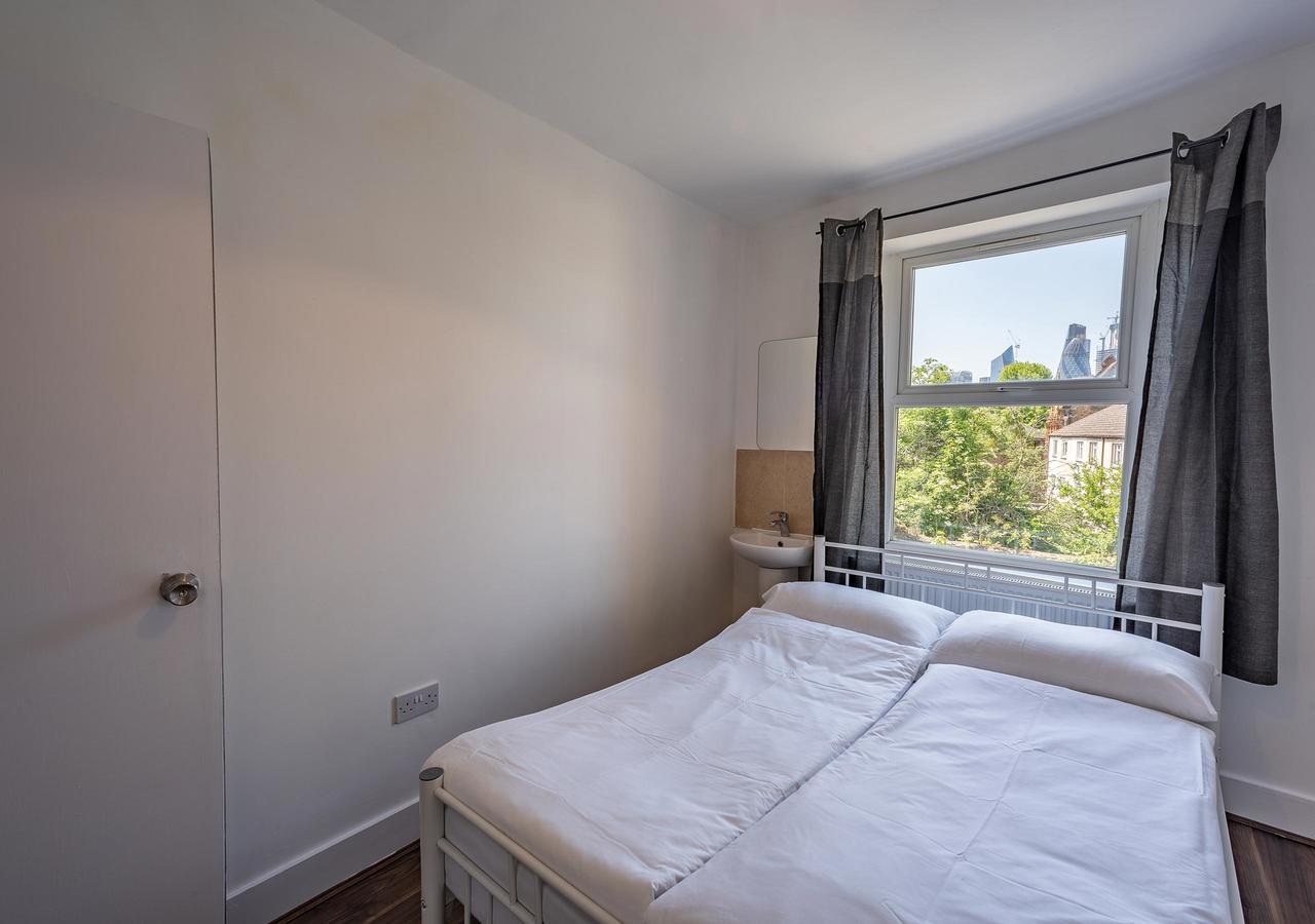 Gasthof Eastend Beds 2*